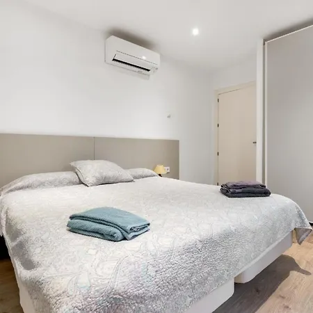 Apartment Fuer 4 Personen Ca 45 Qm In Empuriabrava, Costa Brava Golf De Roses *