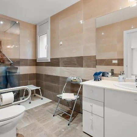 Fuer 4 Personen Ca 45 Qm In Empuriabrava, Costa Brava Golf De Roses *