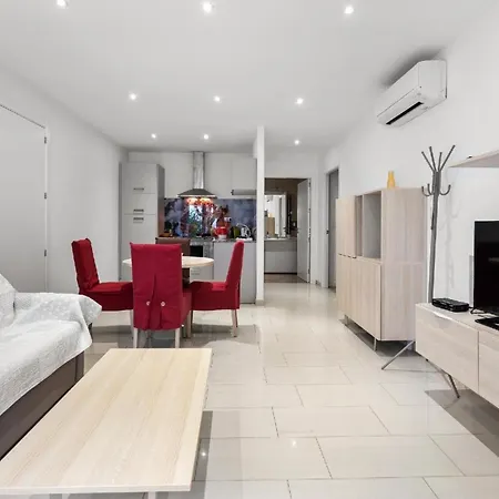 Fuer 4 Personen Ca 45 Qm In Empuriabrava, Costa Brava Golf De Roses * Empuriabrava